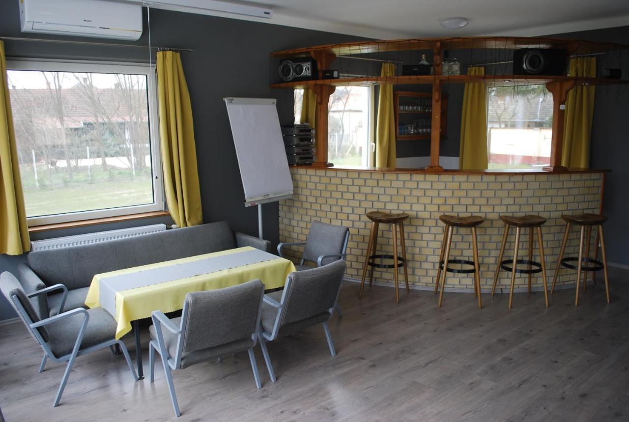 Casa Napsugar Panzio Bed & Breakfast Apostag Luaran gambar